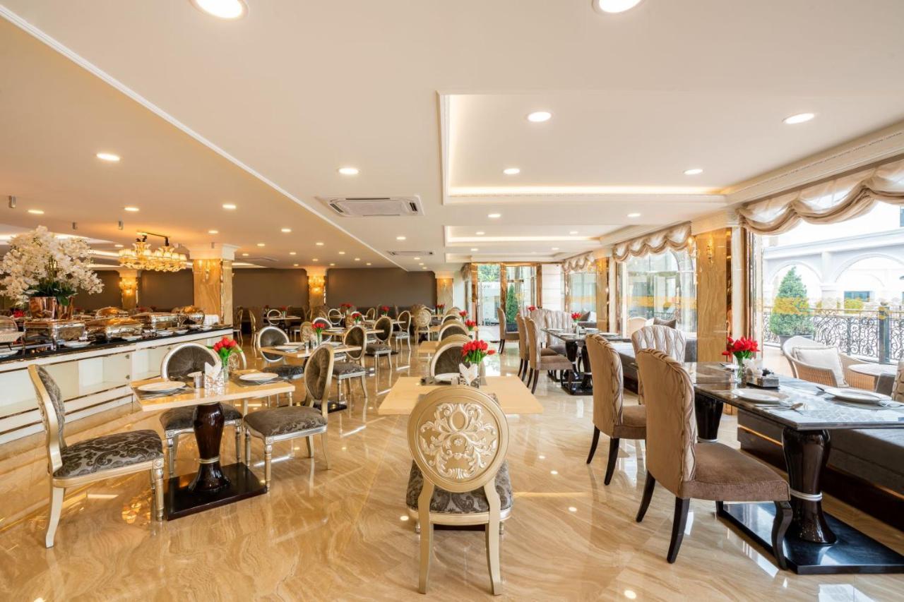Lk Emerald Beach - Sha Extra Plus Pattaya Ngoại thất bức ảnh The restaurant