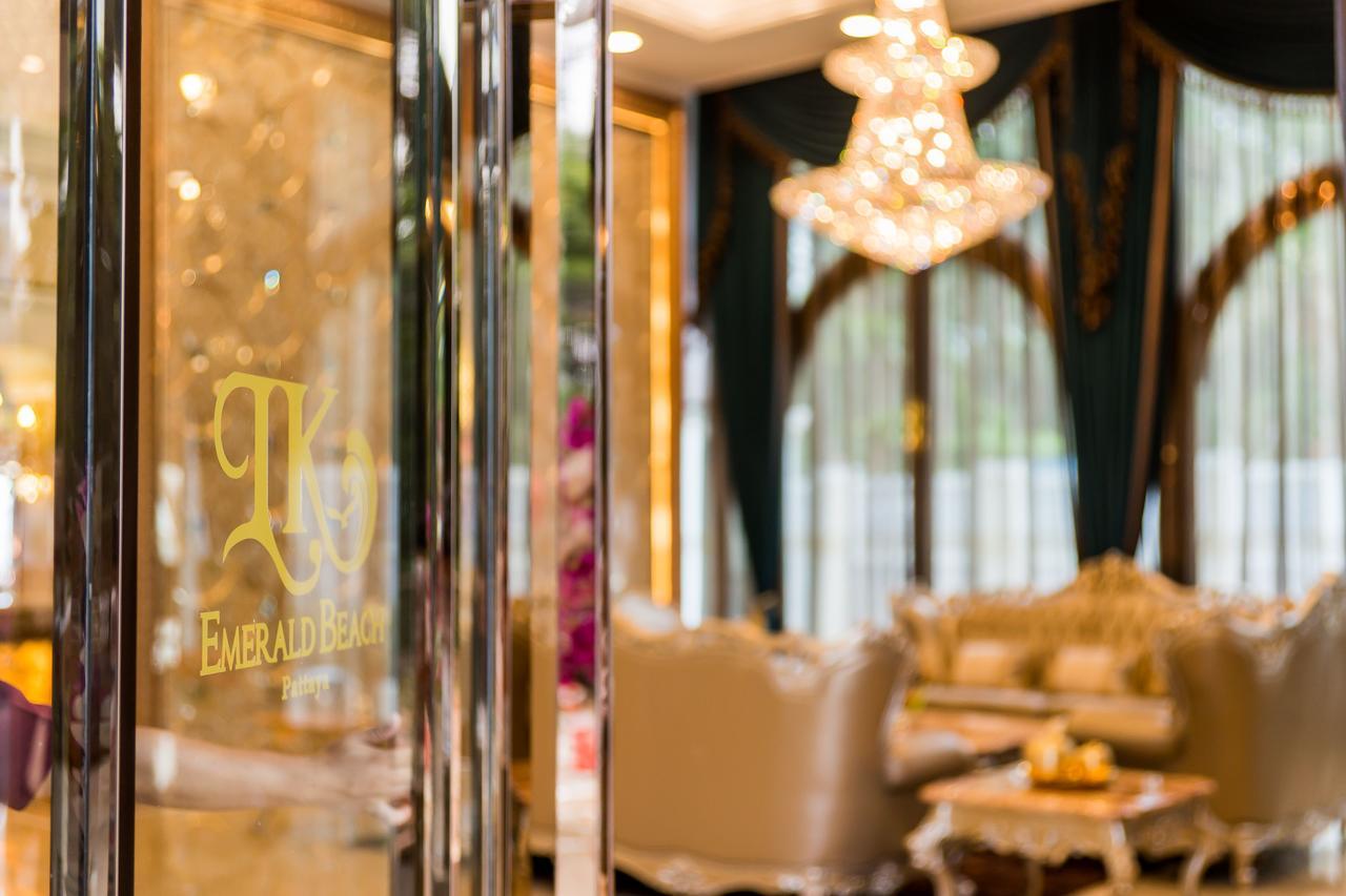 Lk Emerald Beach - Sha Extra Plus Pattaya Ngoại thất bức ảnh Emerald Room